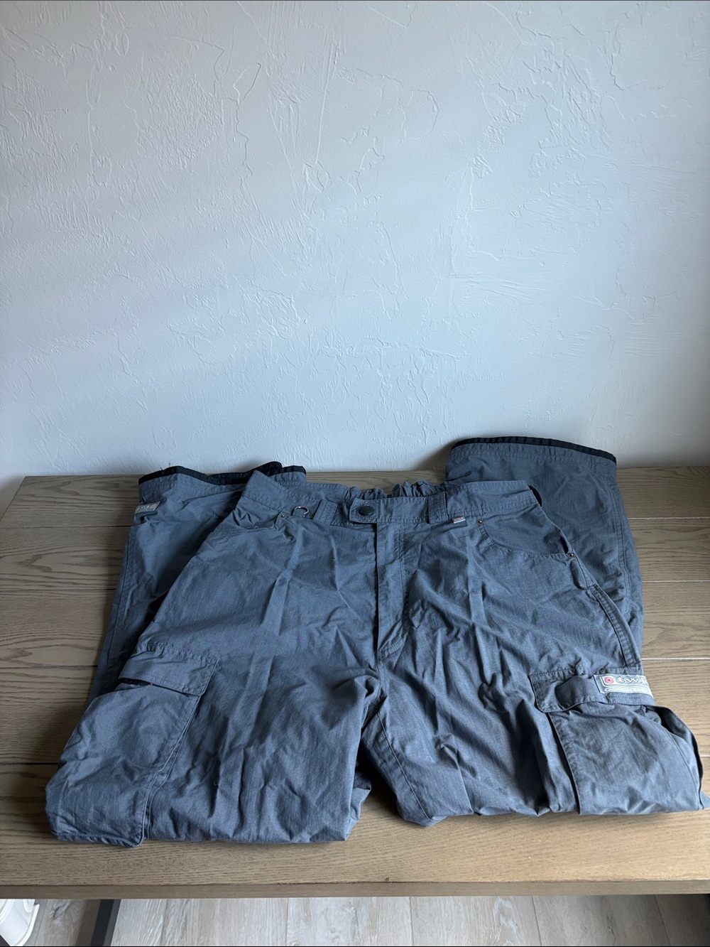 Men's Gray Snowboarding Pants